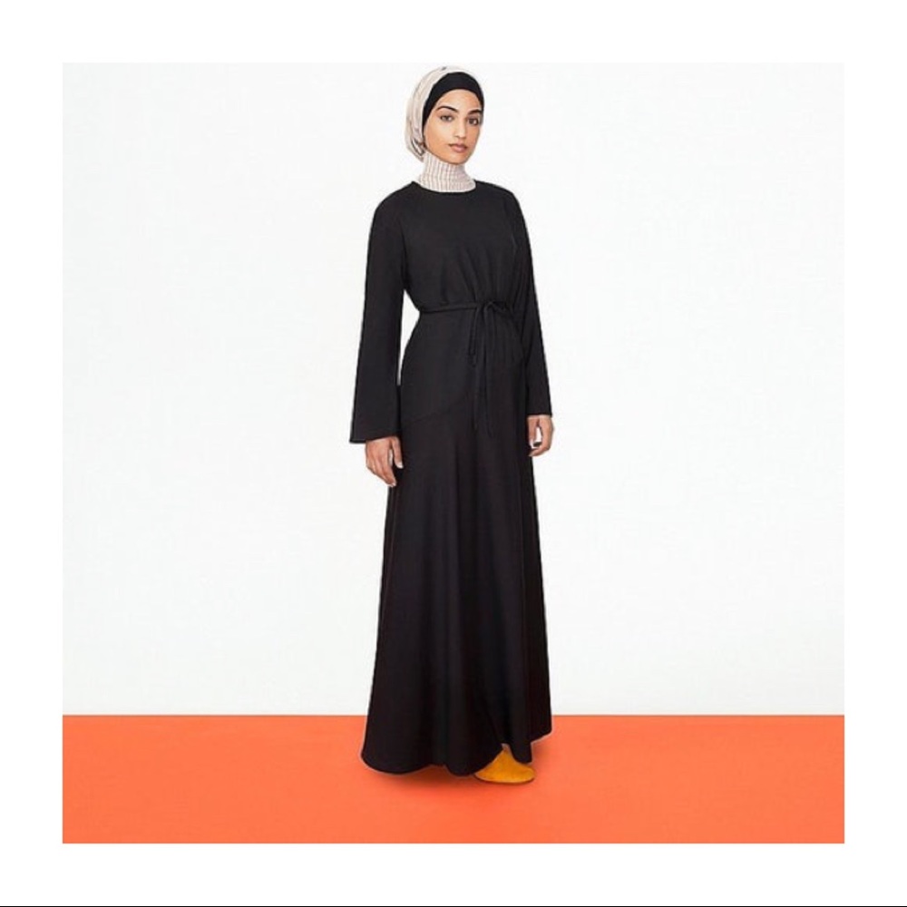 Hana Tajima x Uniqlo Tencel Long Sleeve Dress